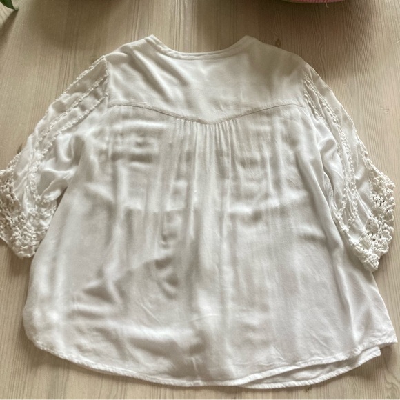 Free People Ecru Blouse size M - Picture 2 of 8
